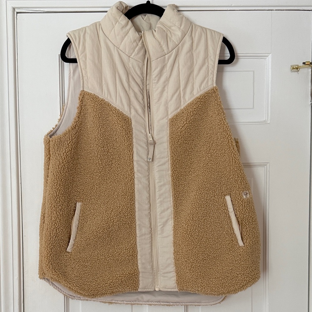 Cozy Cream & Tan Sherpa Vest - Sleeveless Zip Front